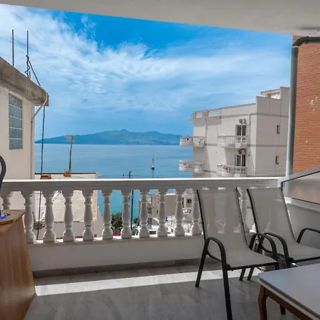 Esel Apartments Sarande Exterior photo