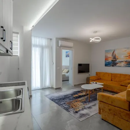Esel Apartments Sarande Exterior photo