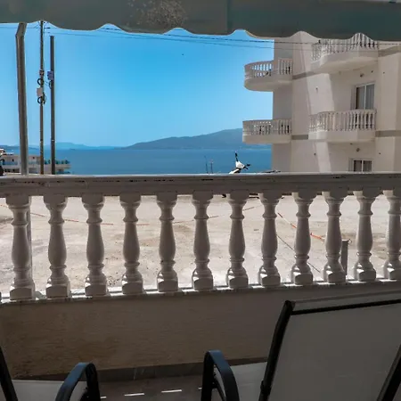 Esel Apartments Sarande Exterior photo
