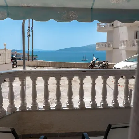 Esel Apartments Sarande Exterior photo